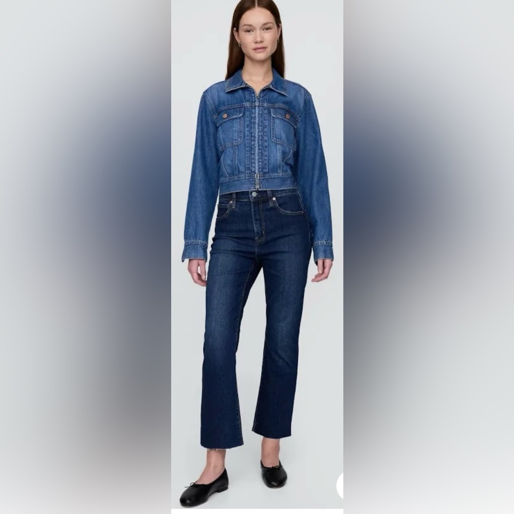 Gap High Rise Kick Fit Classic Blue Women's Cropped Jeans Waist 32/Size 14 Short